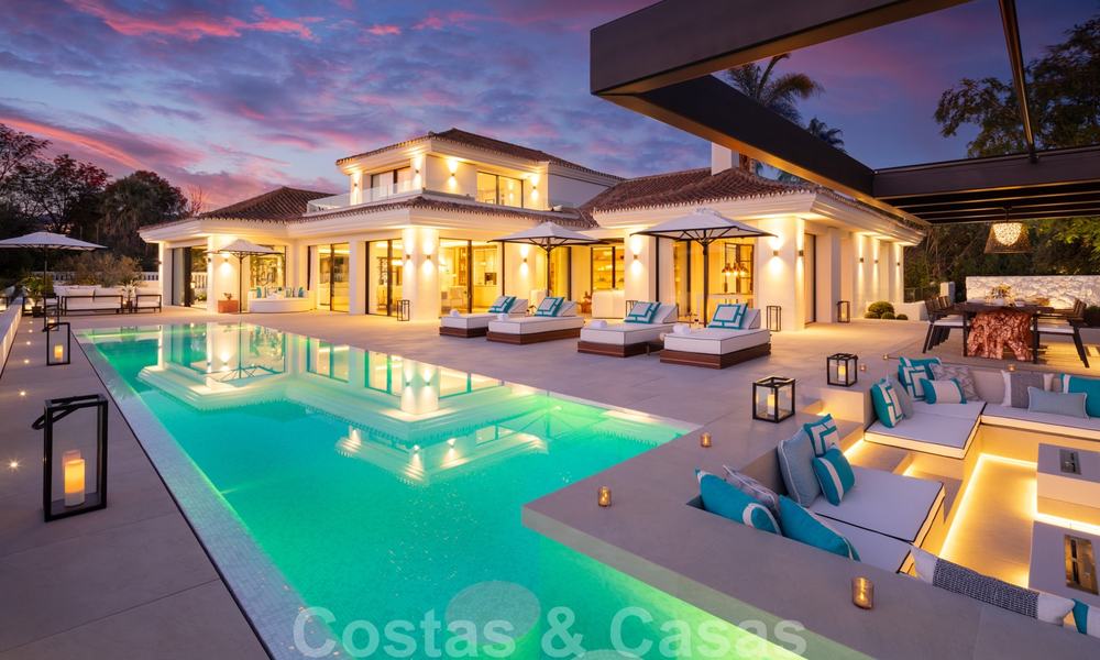 Weelderige modern-mediterrane luxe villa te koop, direct aan de golfbaan in Nueva Andalucia, Marbella 21533