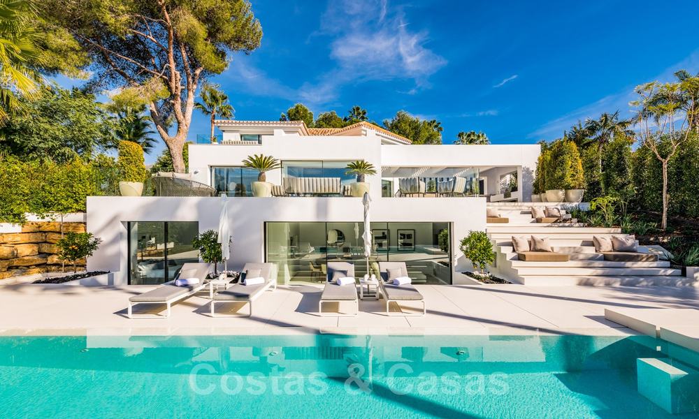 Zeer stijlvolle eigentijdse luxe villa te koop in het hart van de Golf Vallei, instapklaar - Nueva Andalucia, Marbella 21833