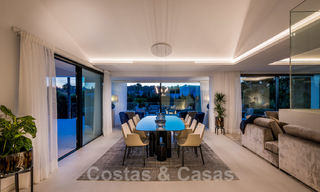 Zeer stijlvolle eigentijdse luxe villa te koop in het hart van de Golf Vallei, instapklaar - Nueva Andalucia, Marbella 21856 