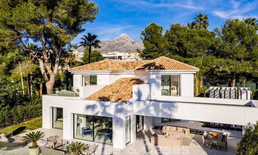 Zeer stijlvolle eigentijdse luxe villa te koop in het hart van de Golf Vallei, instapklaar - Nueva Andalucia, Marbella 21869