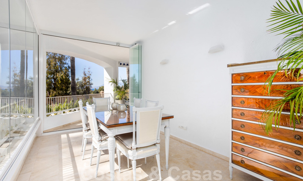 Wondermooi luxe penthouse appartement te koop, met fantastisch zeezicht en op loopafstand van het strand, Oost Marbella 22243