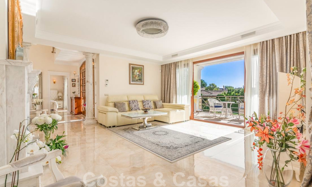 Prachtige modem-mediterrane luxe villa te koop, dicht bij het strand en voorzieningen, Oost Marbella 22290