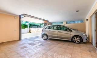Prachtige modem-mediterrane luxe villa te koop, dicht bij het strand en voorzieningen, Oost Marbella 22312 