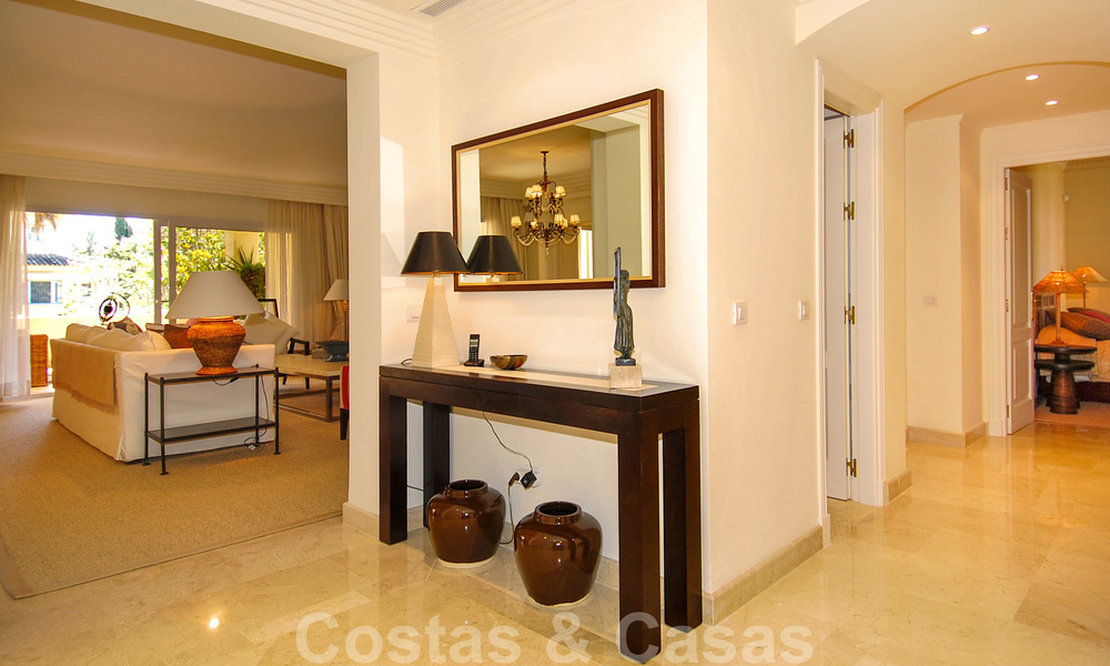 Luxe appartement te koop in Nueva Andalucia te Marbella 22854