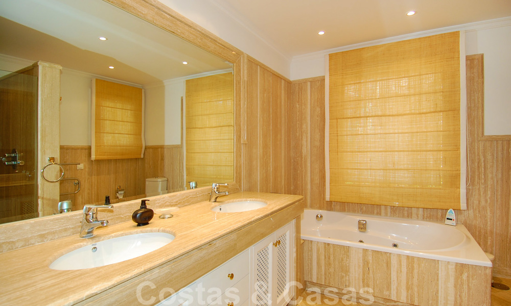 Luxe appartement te koop in Nueva Andalucia te Marbella 22861