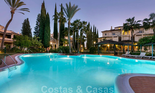 Las Alamandas: Luxe appartementen en penthouses te koop in exclusief eerstelijngolf complex in Nueva-Andalucia, Marbella 32113 