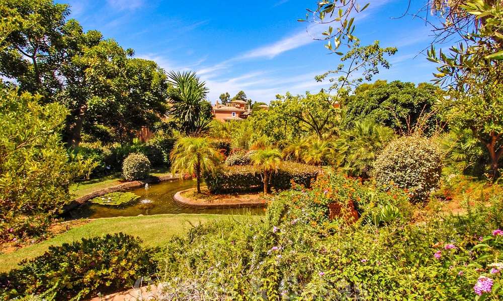 Gran Bahia: Luxe appartementen te koop in een prestigieuze strandwijk en exclusief complex, net ten oosten van de stad Marbella 23026