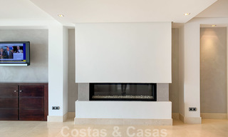 Prachtige villa met panoramisch zeezicht te koop in een prestigieus 5* golfresort op de New Golden Mile, tussen Marbella en Estepona 23338 