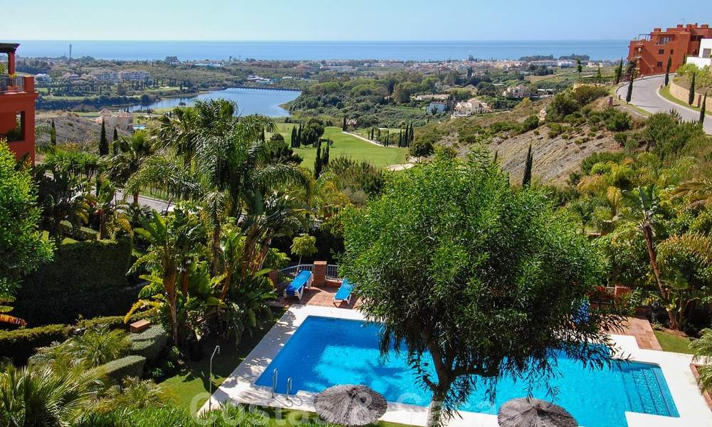 Luxe Appartementen te koop in Royal Flamingos met schitterend uitzicht over de golf en de zee in Marbella - Benahavis 23584