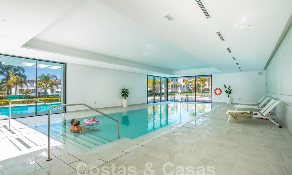 Cataleya in Estepona: Instapklare moderne design appartementen te koop, aan de golfbaan van Atalaya tussen Marbella en Estepona 65076