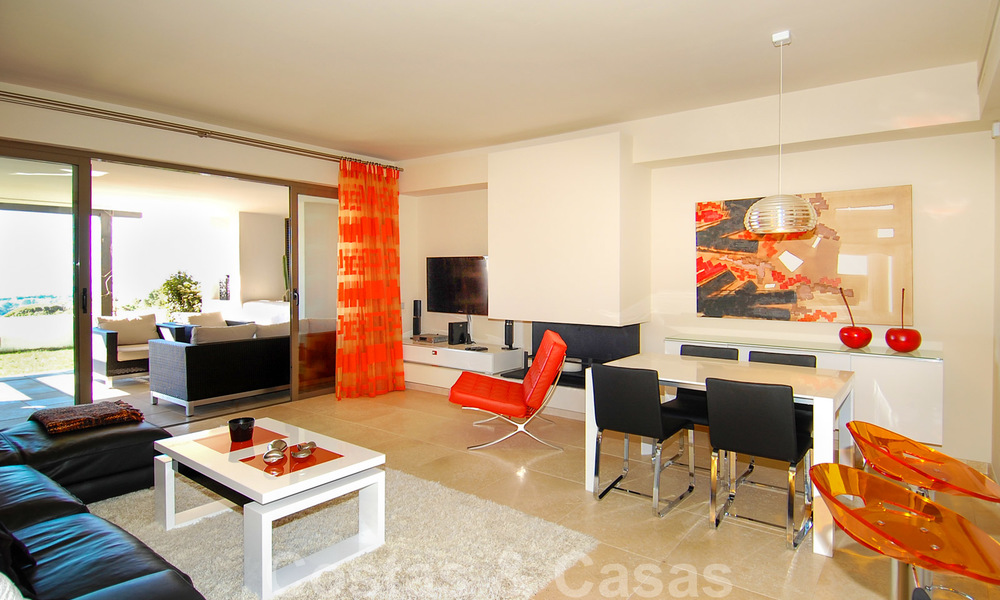 Moderne ruime luxeappartementen met golf- en zeezicht te koop in Marbella - Benahavis 24557