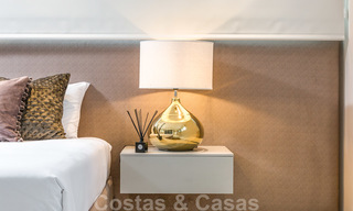 Stijlvolle luxe villa in Art Deco stijl te koop in Nueva Andalucia, Marbella. Dringende verkoop! 24144 