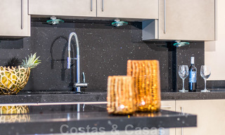 Stijlvolle luxe villa in Art Deco stijl te koop in Nueva Andalucia, Marbella. Dringende verkoop! 24155 