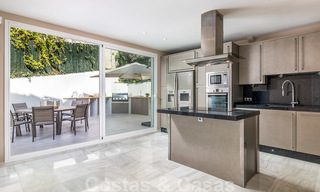 Stijlvolle luxe villa in Art Deco stijl te koop in Nueva Andalucia, Marbella. Dringende verkoop! 24164 