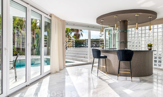 Stijlvolle luxe villa in Art Deco stijl te koop in Nueva Andalucia, Marbella. Dringende verkoop! 24167 