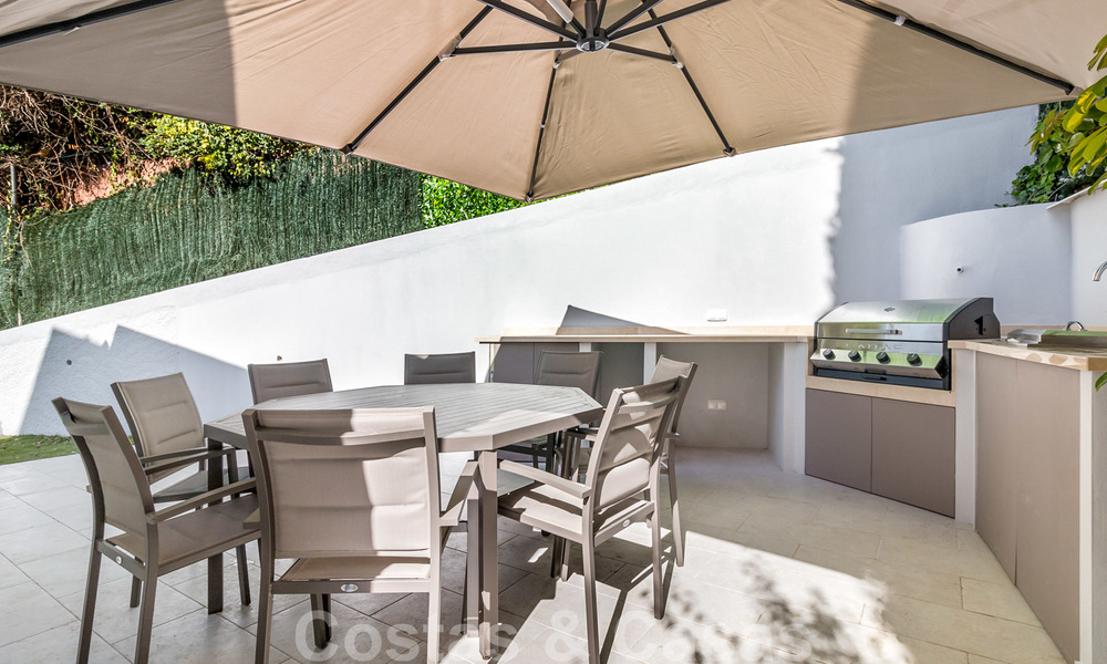 Stijlvolle luxe villa in Art Deco stijl te koop in Nueva Andalucia, Marbella. Dringende verkoop! 24174