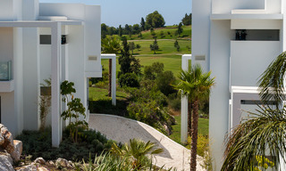 Te koop in Atalaya Hills: Appartementen in moderne stijl met uitzicht op de golf en zee in Benahavis - Marbella 24227 
