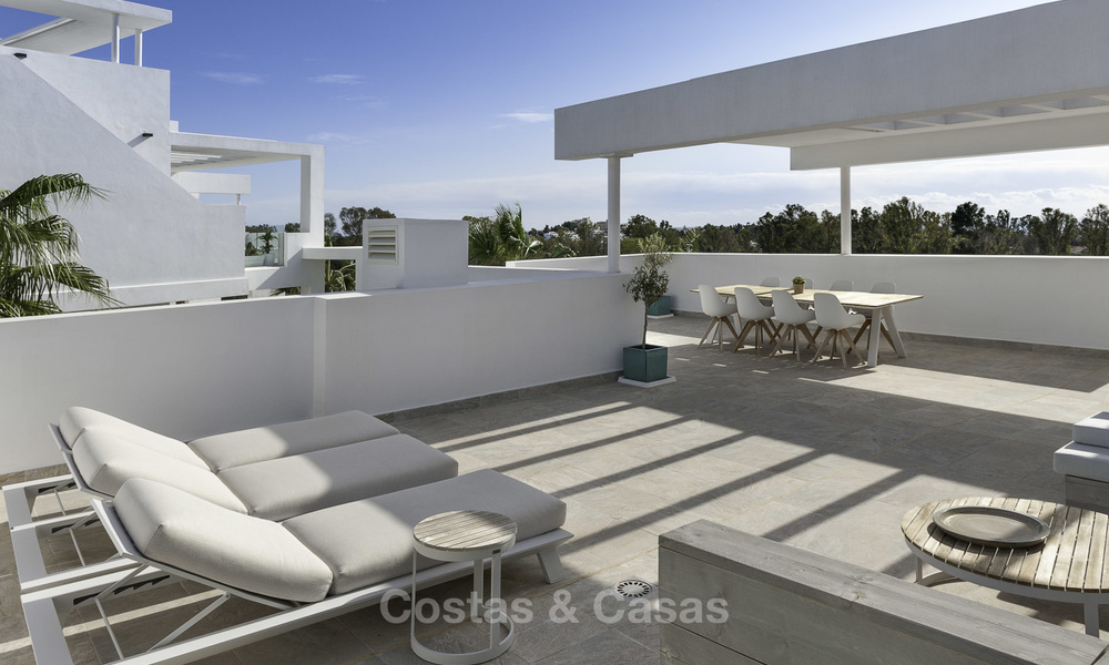 Te koop in Atalaya Hills: Appartementen in moderne stijl met uitzicht op de golf en zee in Benahavis - Marbella 24241