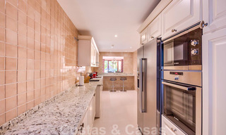 Luxe appartement in een eerstelijnstrand complex te koop in San Pedro Playa, op loopafstand van het voorzieningen en het centrum van San Pedro, Marbella 24341 