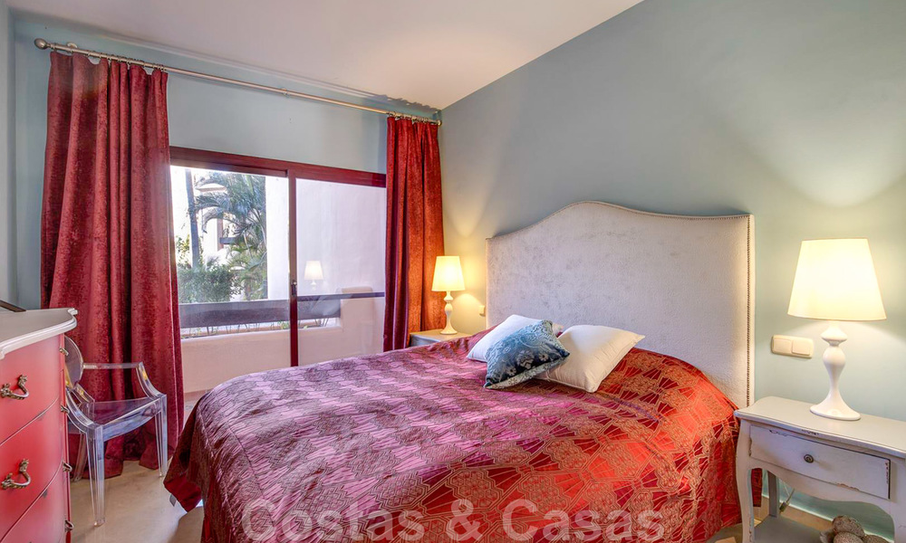 Luxe appartement in een eerstelijnstrand complex te koop in San Pedro Playa, op loopafstand van het voorzieningen en het centrum van San Pedro, Marbella 24345