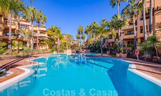 Luxe appartement in een eerstelijnstrand complex te koop in San Pedro Playa, op loopafstand van het voorzieningen en het centrum van San Pedro, Marbella 24349 