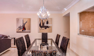 Luxe appartement in een eerstelijnstrand complex te koop in San Pedro Playa, op loopafstand van het voorzieningen en het centrum van San Pedro, Marbella 24358 