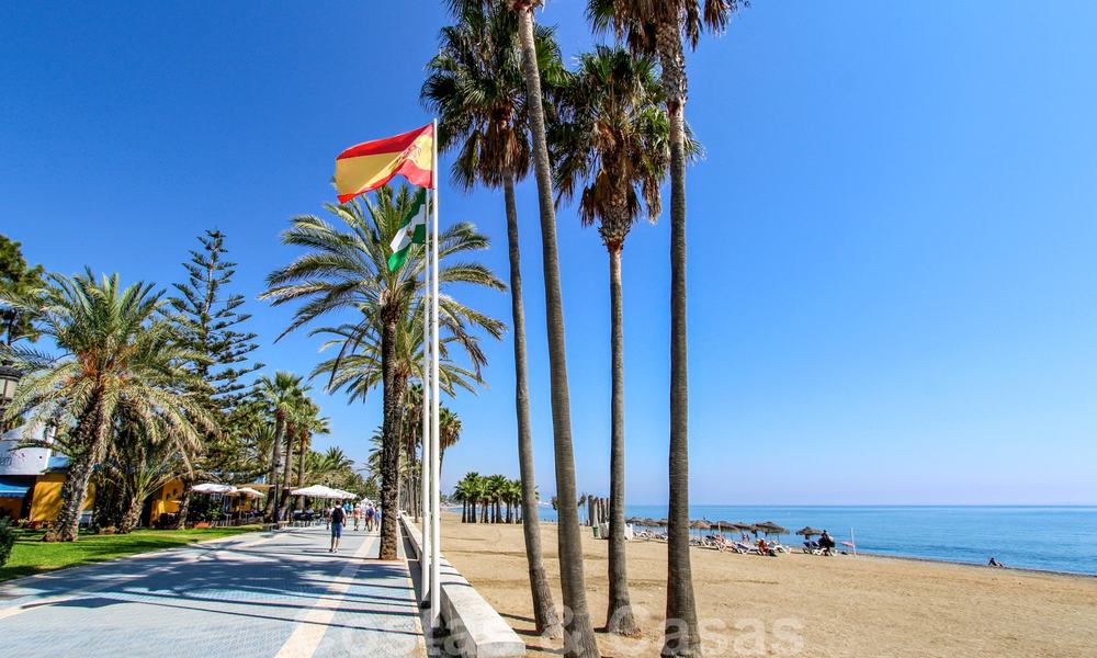 Luxe appartement in een eerstelijnstrand complex te koop in San Pedro Playa, op loopafstand van het voorzieningen en het centrum van San Pedro, Marbella 24360