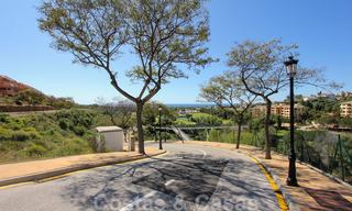 Villa's in mediterrane stijl en half vrijstaande villa's met uitzicht op zee en golf in Elviria, Marbella 24413 