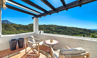 Prachtig penthouse appartement in exclusief, omheind frontlinie-golfcomplex met panoramisch uitzicht in La Quinta, Benahavis - Marbella 24426 