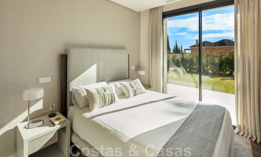 Hedendaagse moderne nieuwbouw villa´s te koop in Nueva Andalucia, Marbella 24475