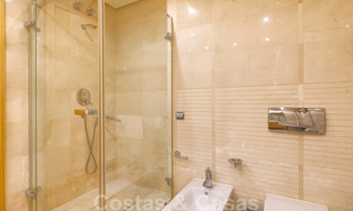 Luxe appartement te koop in prestigieus complex aan de Golden Mile te Marbella 24822 
