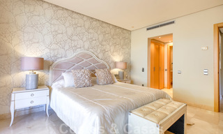 Luxe appartement te koop in prestigieus complex aan de Golden Mile te Marbella 24826 