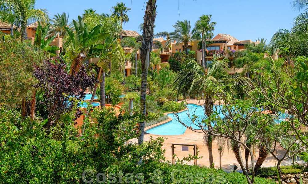 Luxe appartement te koop in prestigieus complex aan de Golden Mile te Marbella 24828