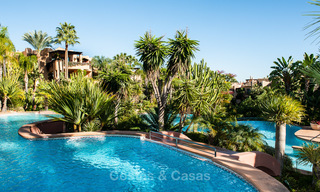 Luxe appartement te koop in prestigieus complex aan de Golden Mile te Marbella 24834 