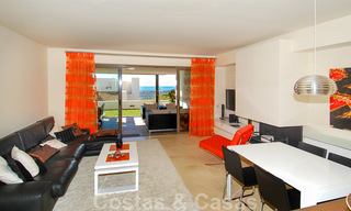 Alanda Los Flamingos Golf: Moderne ruime luxeappartementen met golf- en zeezicht te koop in Marbella - Benahavis 24670 