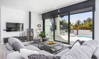 VERKOCHT. Prachtige moderne villa nabij het strand, klaar om te bewonen, Marbella Oost. Prijsverlaging 24787 