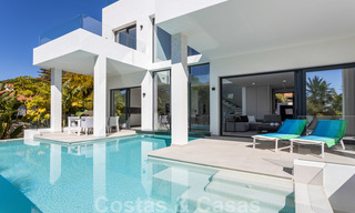 VERKOCHT. Prachtige moderne villa nabij het strand, klaar om te bewonen, Marbella Oost. Prijsverlaging 24802 