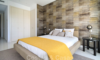 Modern appartement te koop met uitzicht op de golfbaan in Benahavis - Marbella 24888 