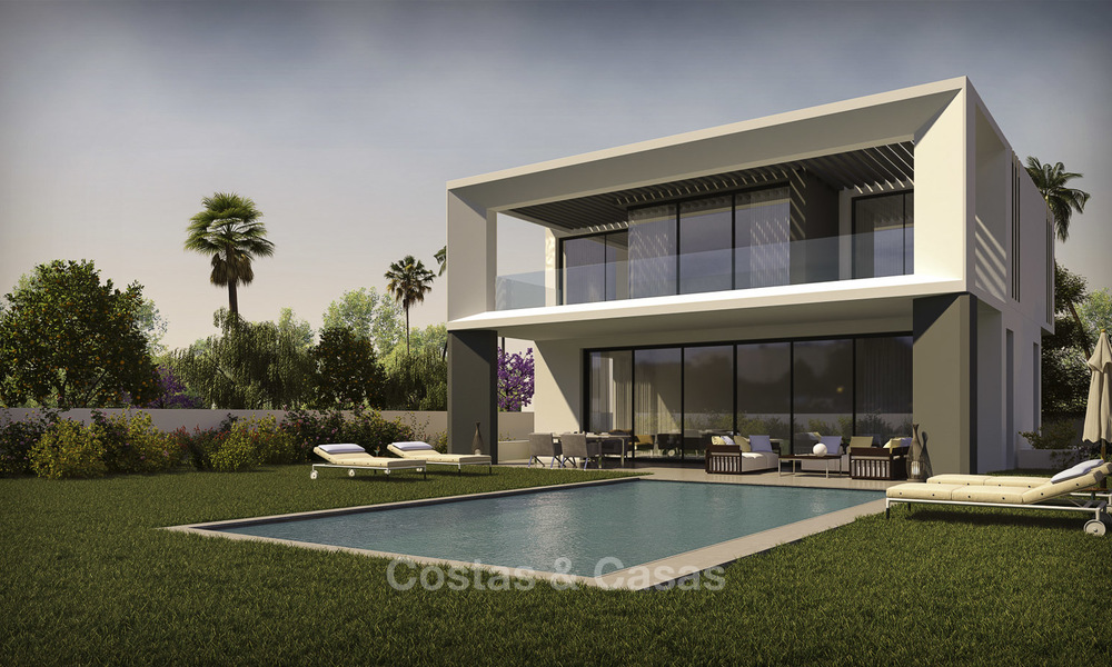 Bouwgronden te koop met project en bouwvergunning nabij het strand, Puerto Banus, Marbella 24993