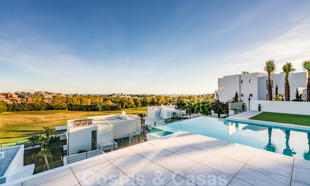 Nieuwe indrukwekkende hedendaagse luxe villa te koop met prachtig golf- en zeezicht in Marbella - Benahavis 25788