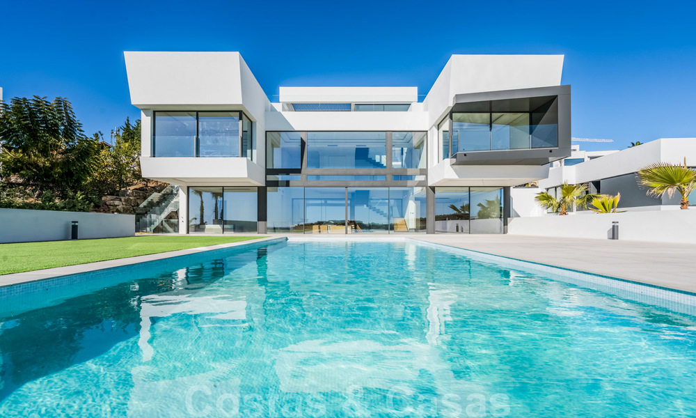 Nieuwe indrukwekkende hedendaagse luxe villa te koop met prachtig golf- en zeezicht in Marbella - Benahavis 25795