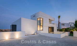 Nieuwe indrukwekkende hedendaagse luxe villa te koop met prachtig golf- en zeezicht in Marbella - Benahavis 25805 