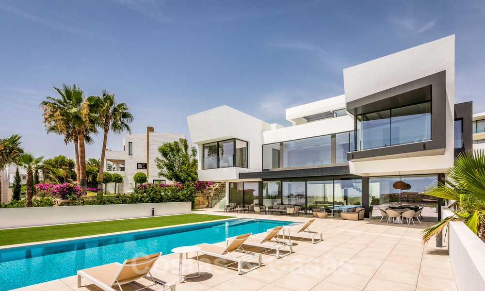 Nieuwe indrukwekkende hedendaagse luxe villa te koop met prachtig golf- en zeezicht in Marbella - Benahavis 25814