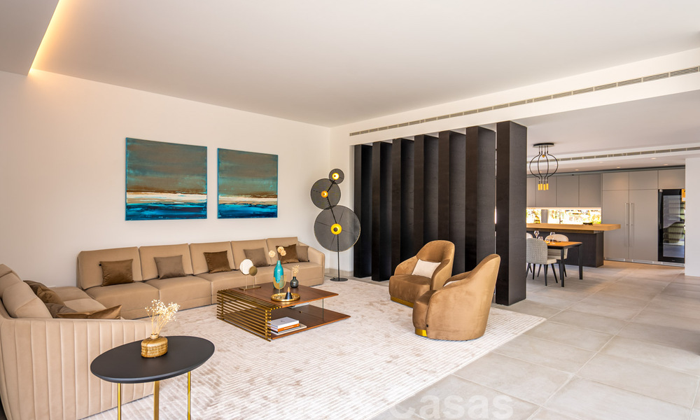 Gloednieuwe ultramoderne luxe villa te koop met zeezicht in Marbella - Benahavis 35671