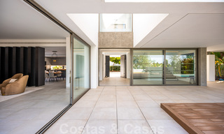 Gloednieuwe ultramoderne luxe villa te koop met zeezicht in Marbella - Benahavis 35672 