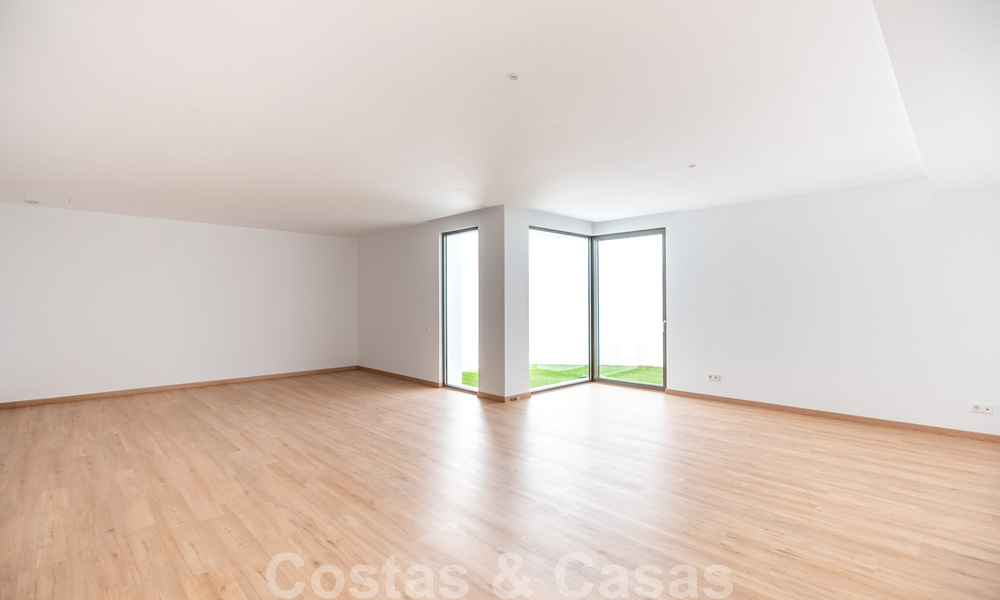 Instapklare, ultramoderne luxe villa te koop met zeezicht in Marbella - Benahavis 35683