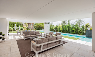 Gloednieuwe ultramoderne luxe villa te koop met zeezicht in Marbella - Benahavis 35692 