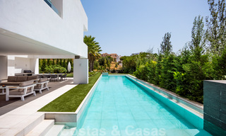 Gloednieuwe ultramoderne luxe villa te koop met zeezicht in Marbella - Benahavis 35693 