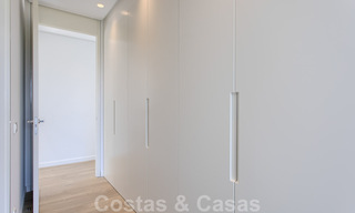 Instapklare nieuwe moderne luxe villa te koop, direct aan de golfbaan gelegen in Marbella - Benahavis 35424 