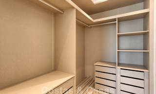 Instapklare nieuwe moderne luxe villa te koop, direct aan de golfbaan gelegen in Marbella - Benahavis 35430 